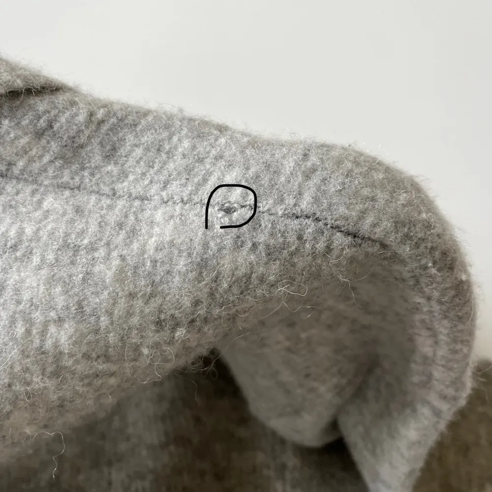 Banana Republic Merino Wool Alpaca Blend Open Front Knit Gray Cardigan -Small - Image 6