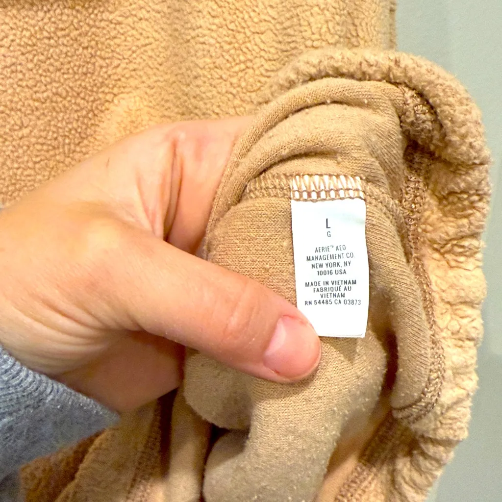 Aerie Warm Tan Sherpa Cowl Neck Sweater Boxy Slouch Size Large - Image 6