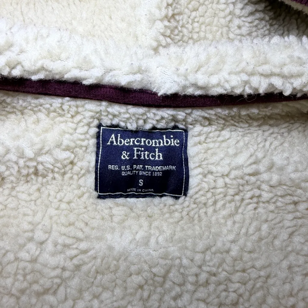 Vintage Abercrombie & Fitch Burgundy Zip-Up Hoodie Y2K 90s size small fleece - Image 3