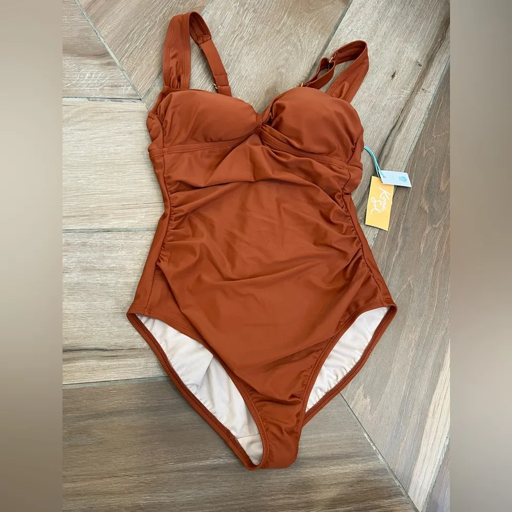 NWT Kona Sol Twist-Front Shirred Full Coverage One Piece Swimsuit Medium - Image 5