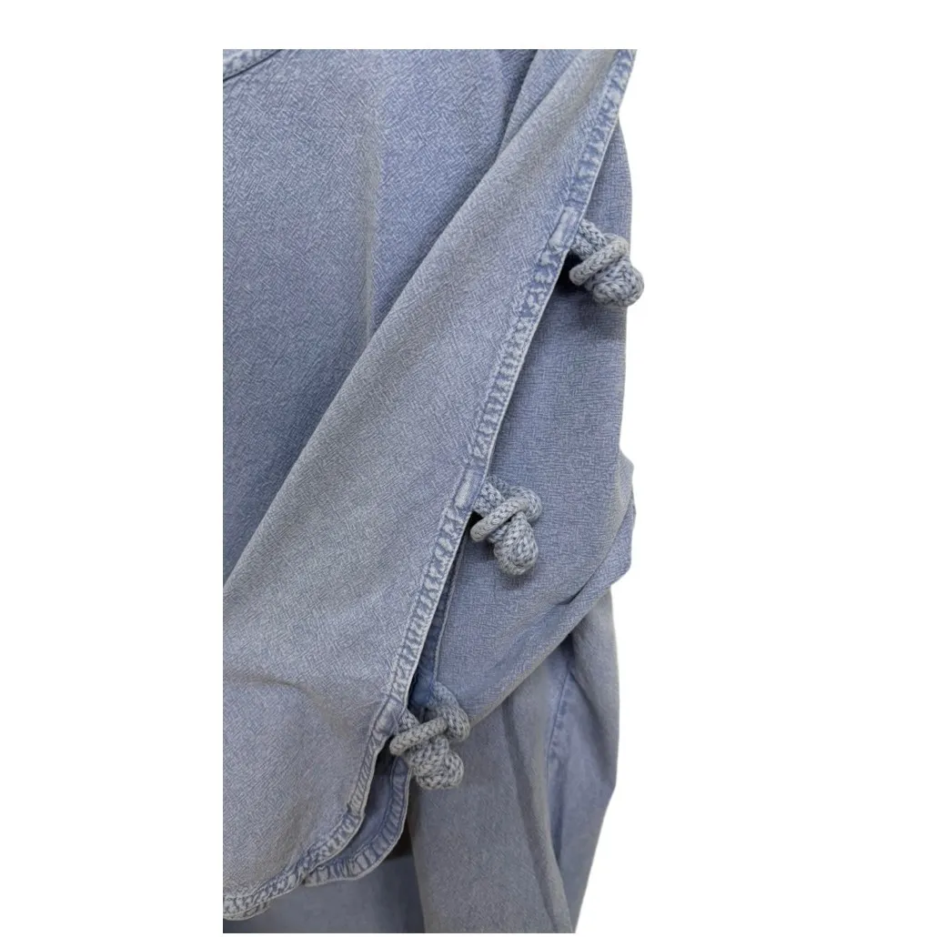 Giocam Chambray Knot Sleeve Long Sleeve Cut Out Tunic Size Medium Blue - Image 5