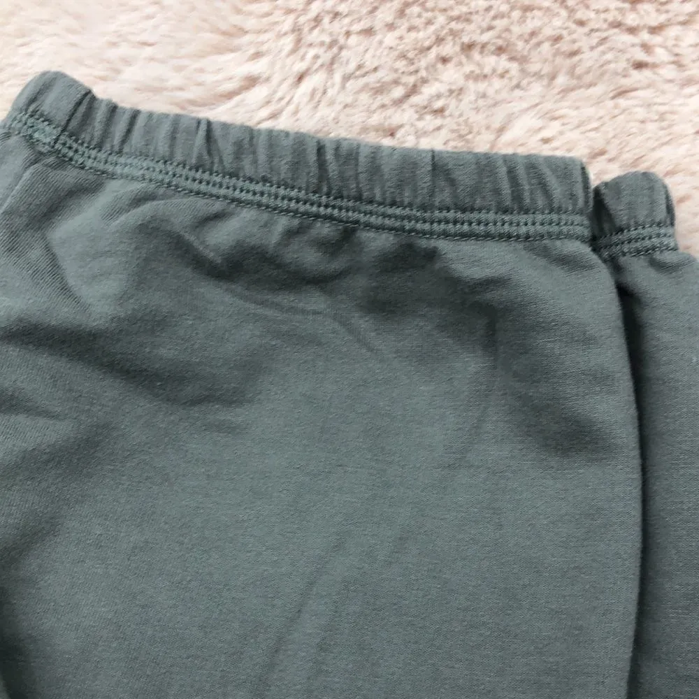 Disney Parks gray size small cropped sweats - Image 7