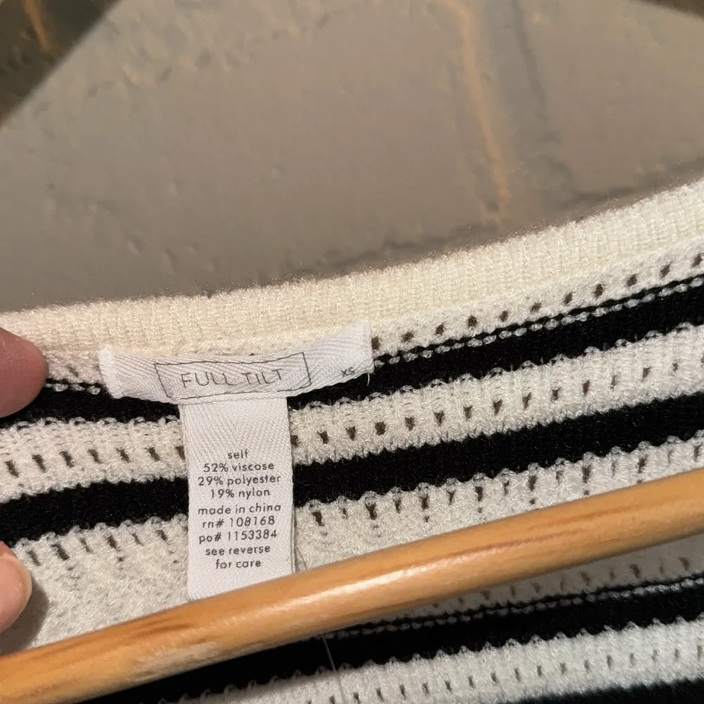 Full Tilt cardigan Black cream Ribbed Crop knit sweater ruffled XS super soft - Image 4