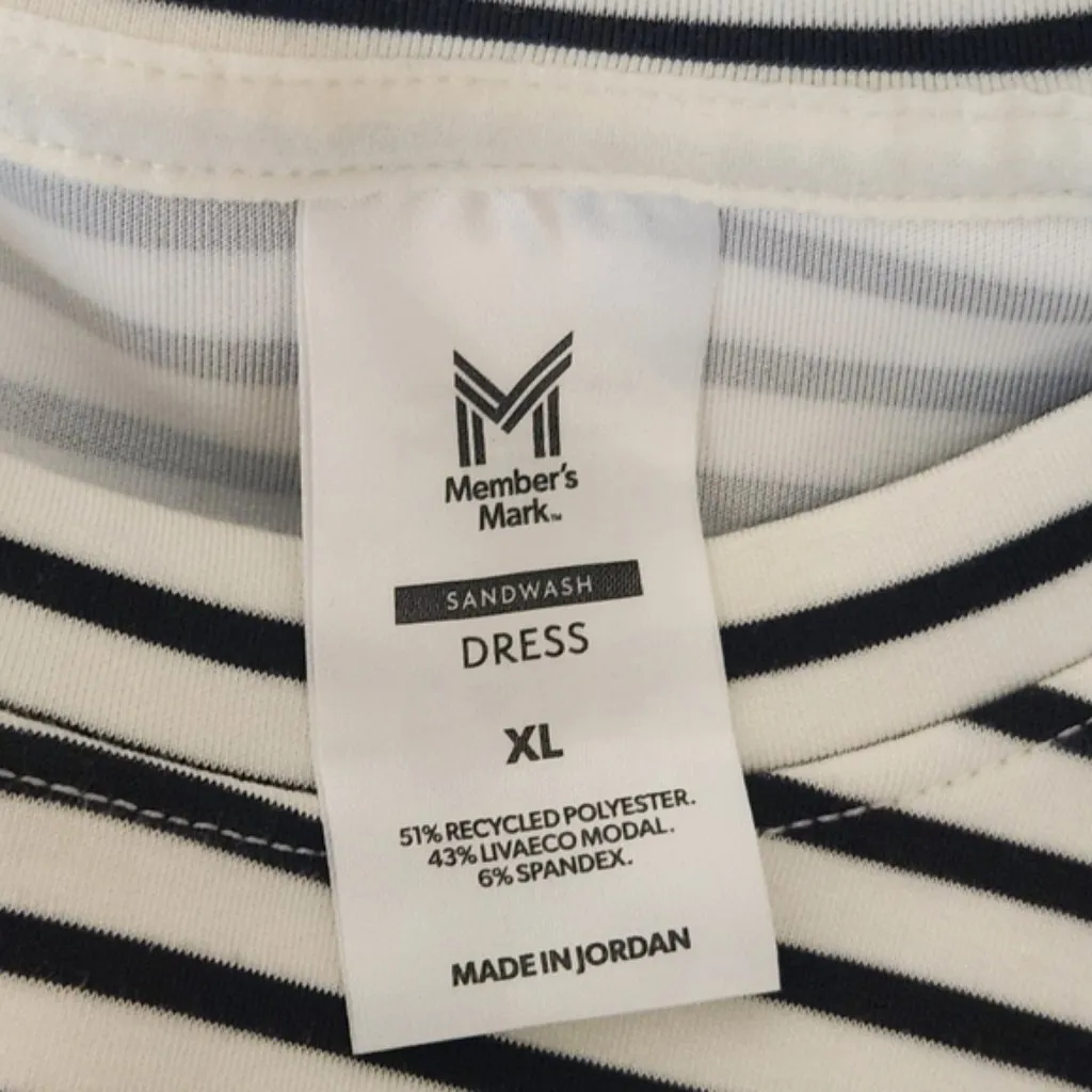 Member’s Mark Black and White Stripe Mini T - Image 6