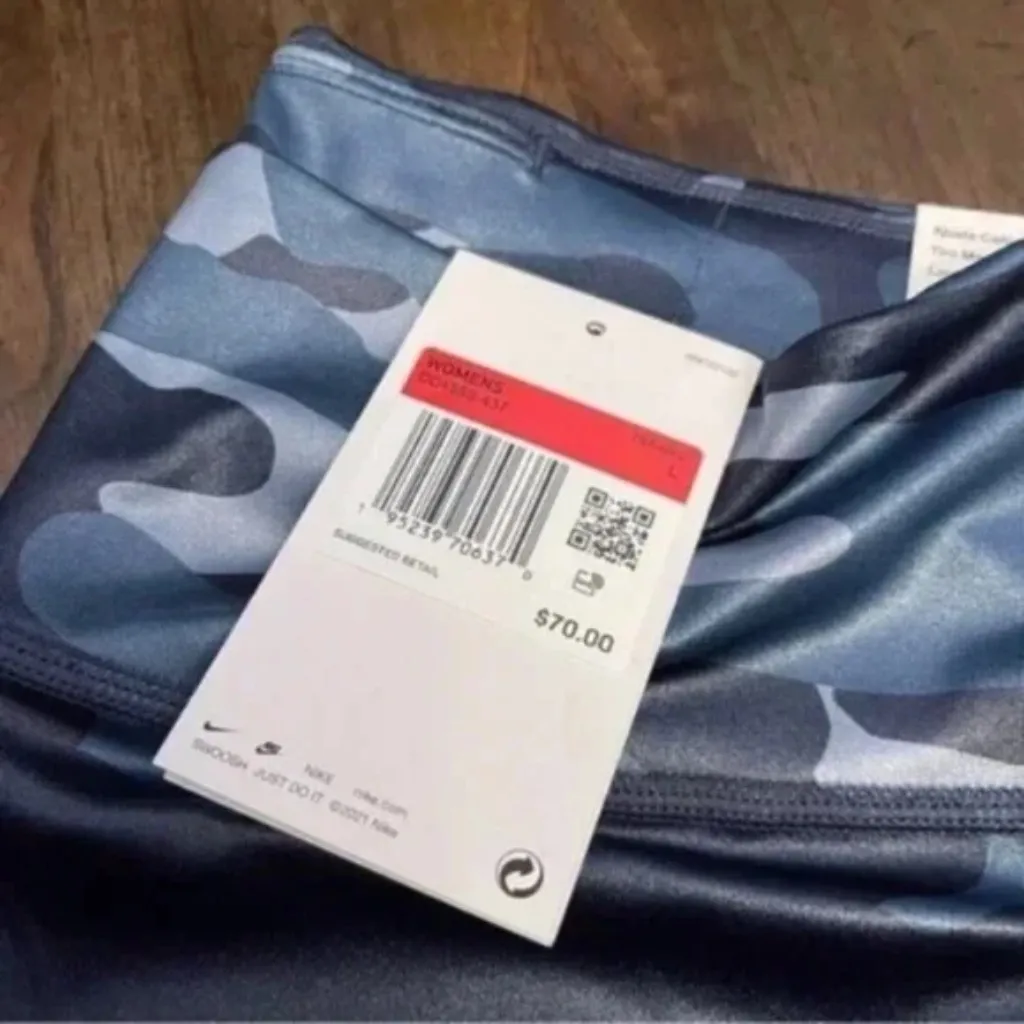 NEW Nike One Dry-Fit Mid Rise Shiny Blue Camo Leggings - Image 10