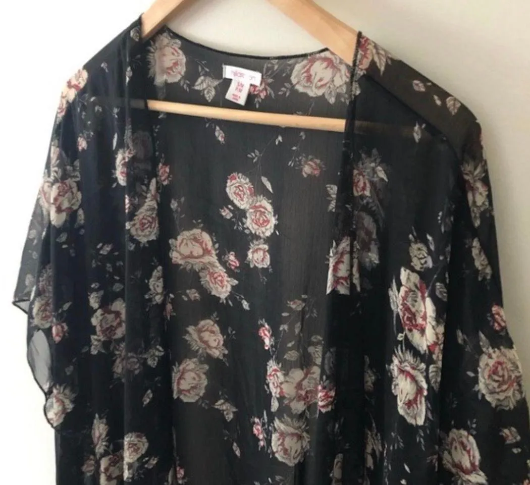 Sheer Floral Duster with Fringe - Image 3