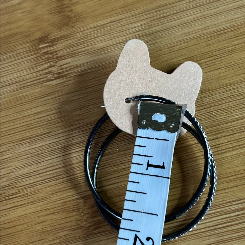 Elegant Silver Hoop Earrings - Image 5