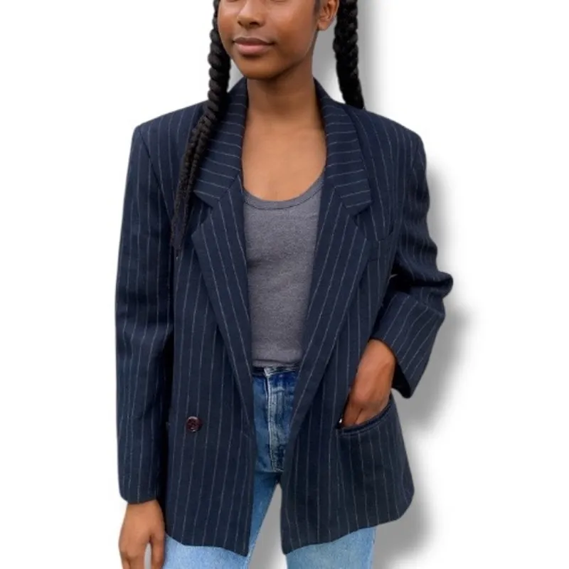 Vintage Petite Pinstripe Wool Blend Navy Blue Blazer Size 4 Classic Workwear - Image 10