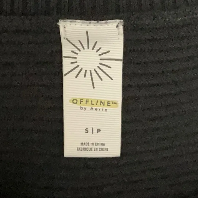 OFFLINE By Aerie Home Stretch Sweater S 20.5” p2p Black NWOT - Image 3
