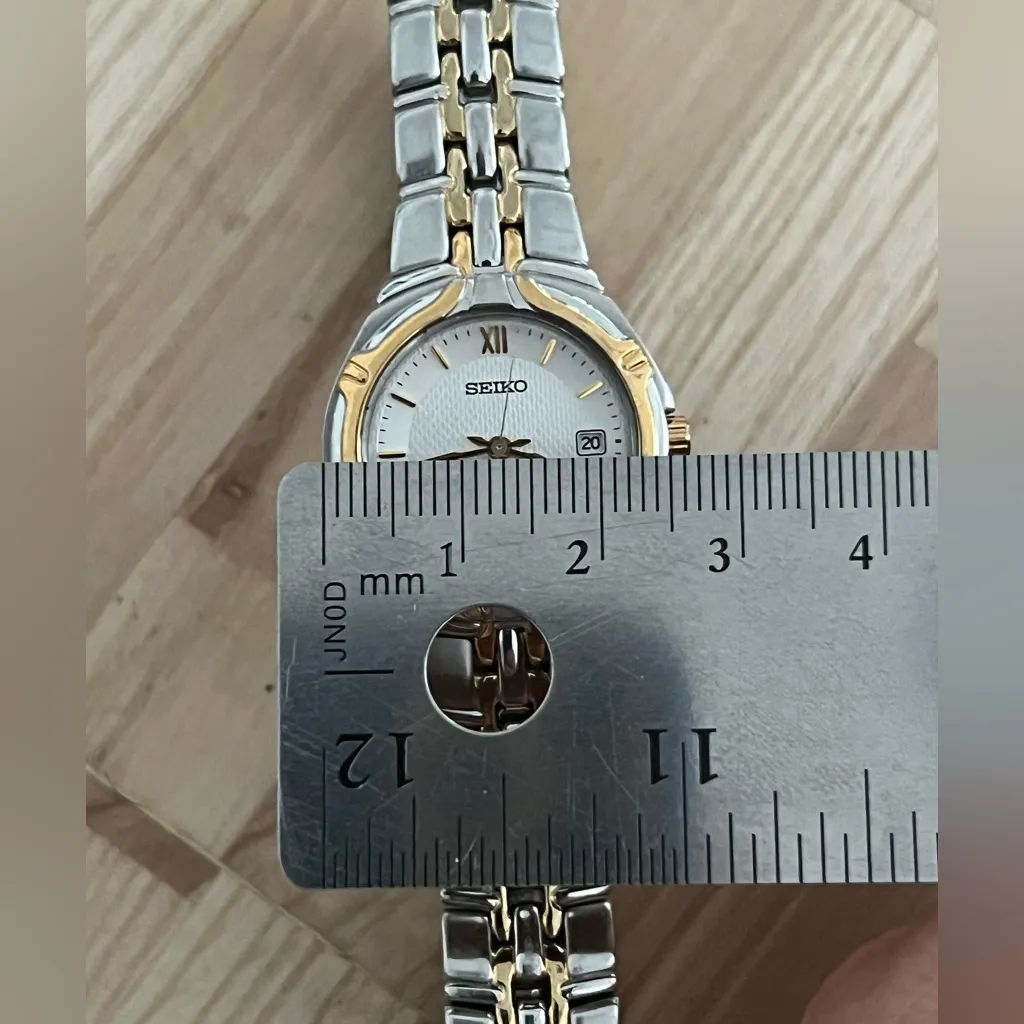 Seiko Ladies Watch 5 Bar Gorgeous White Dial Two-Tone Bracelet Date Window - Image 11