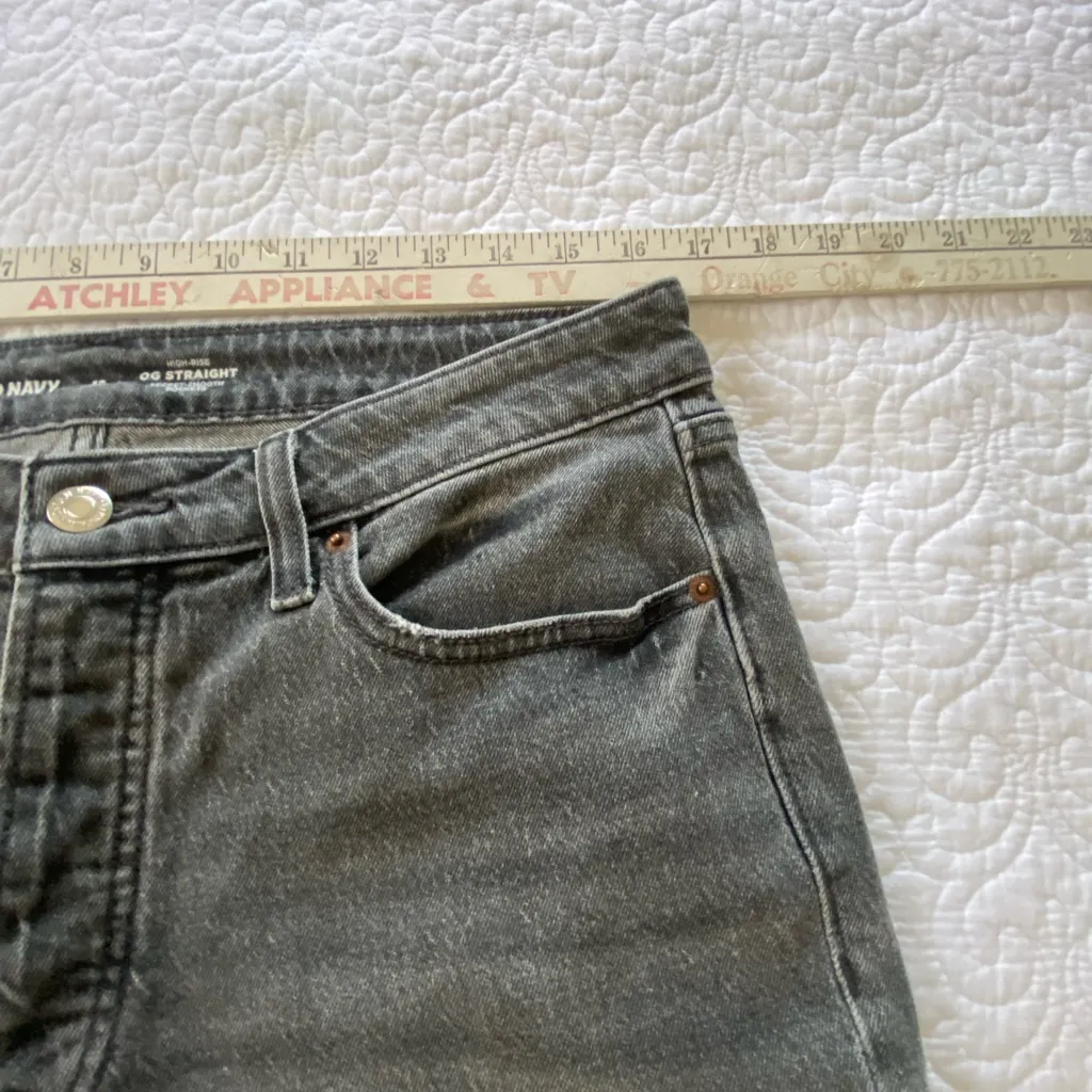 Old Navy OG High Rise Straight Gray Jeans Button Fly Normcore, Grunge, Classic - Image 9