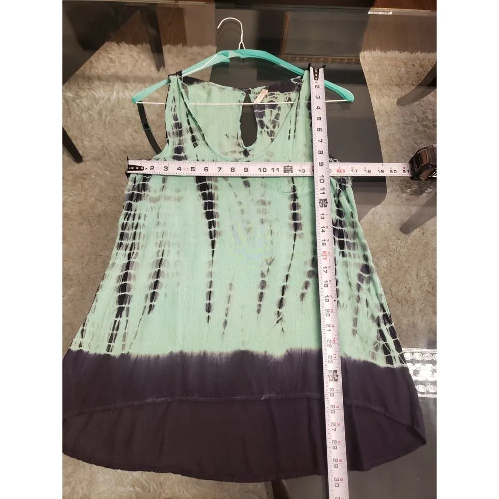 Japna Women's Green Keyhole Back Rayon Scoop Neck Sleeveless Top Blouse Size M - Image 10