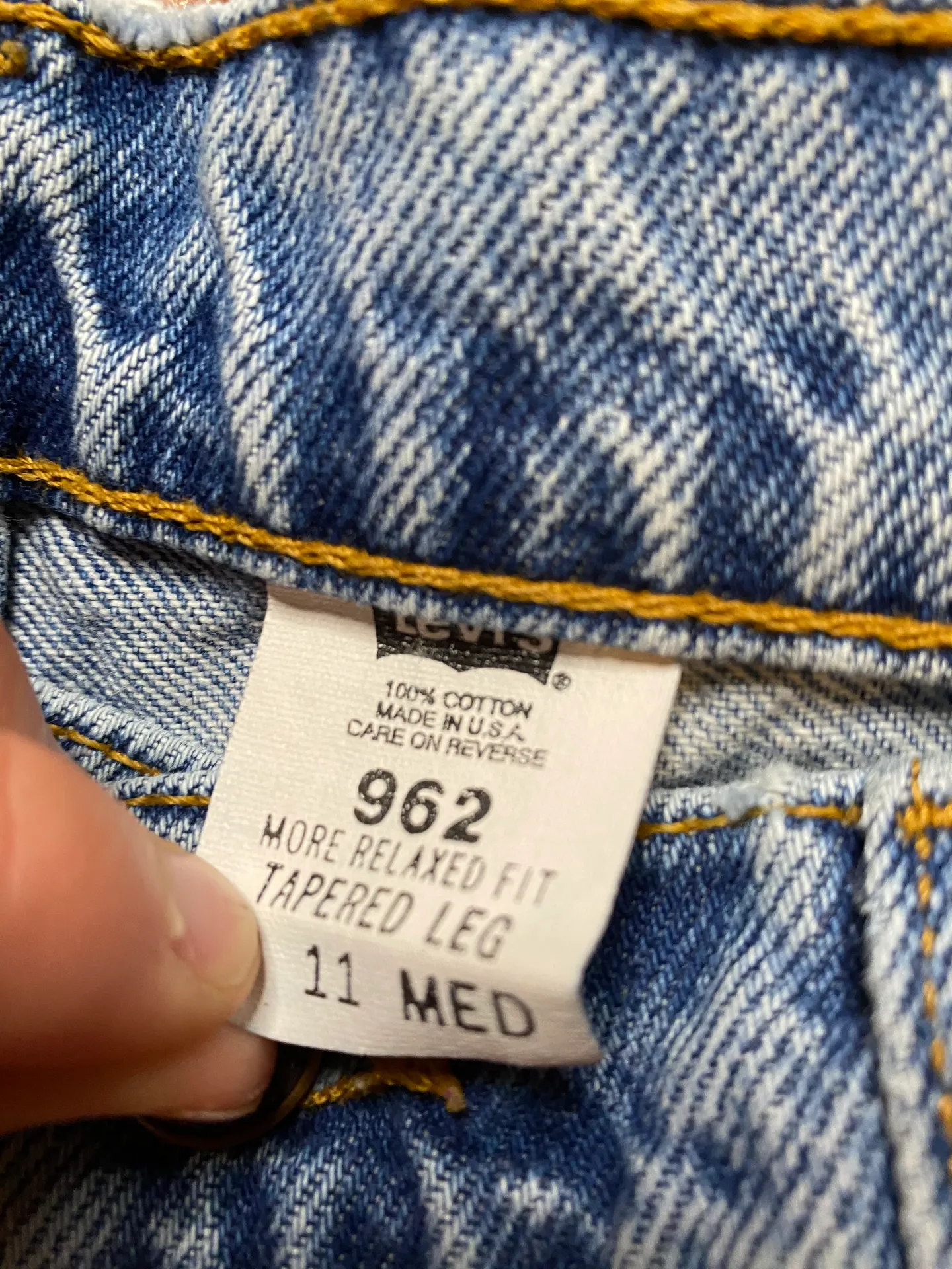 Levi’s Vintage 962 Orange tab  🍊 - Image 2