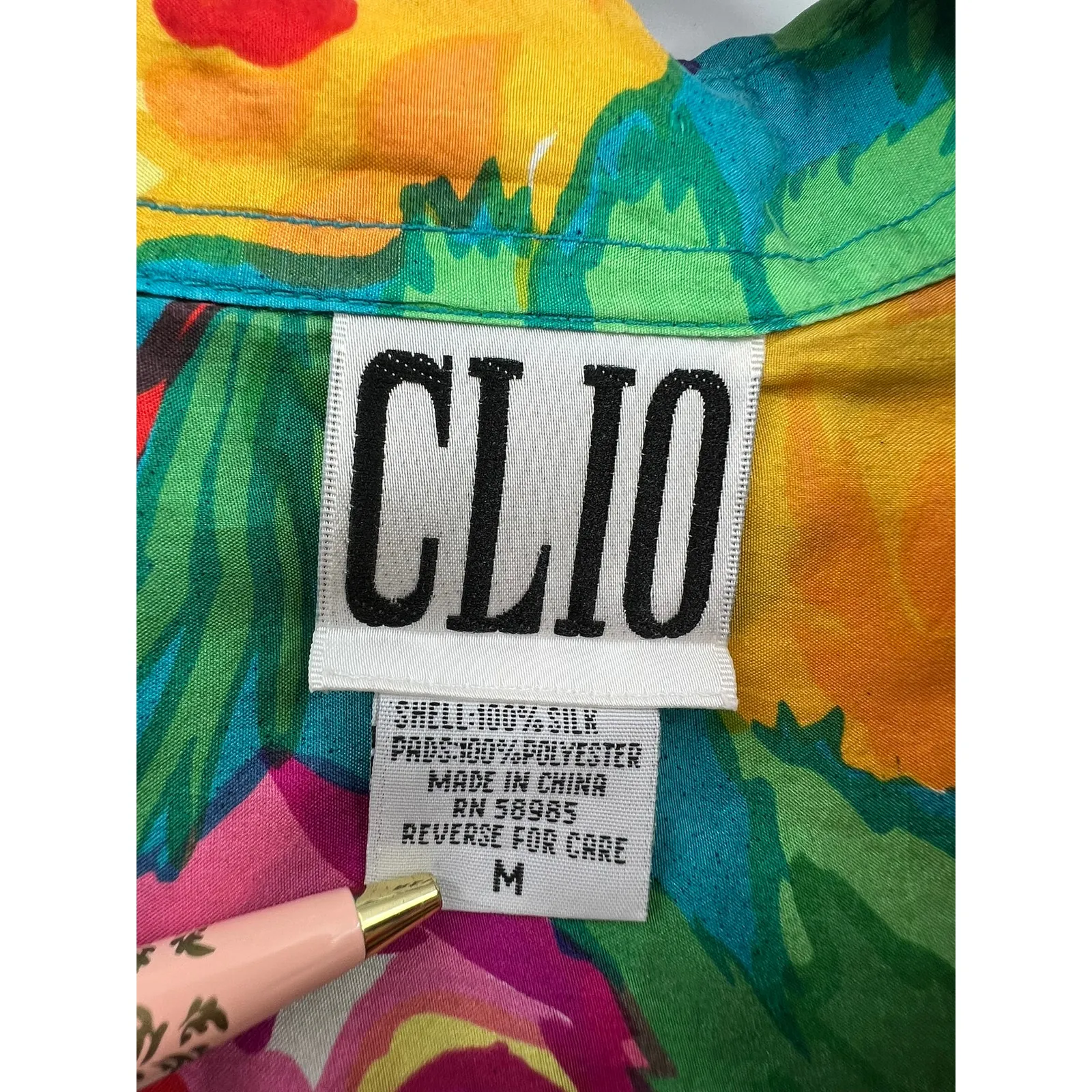 VINTAGE CLIO M 80s/ 90s Button Up Down Silk Short Sleeve Shirt Pop Art Womens Size M - Image 5