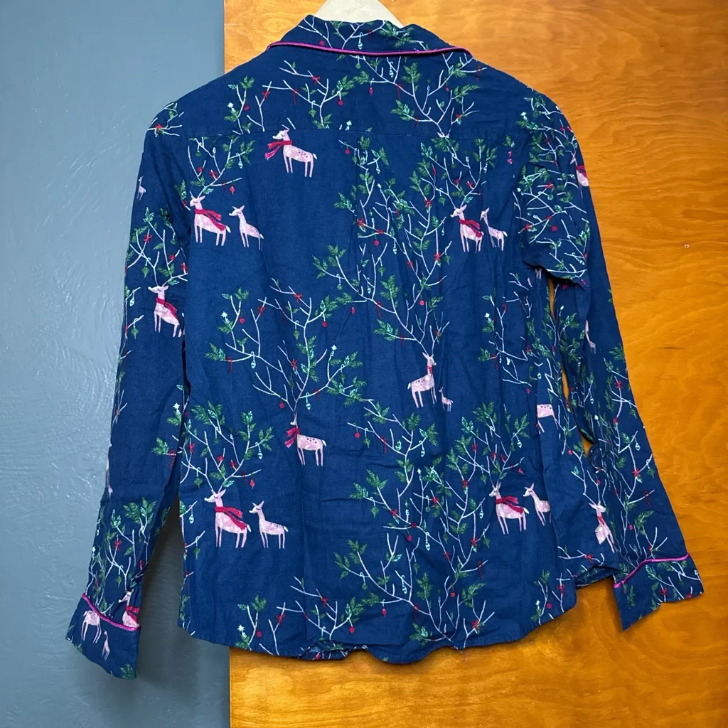 Gilligan & O'Malley Navy Pajama Top with Pink Deer Print Blue Size XS - Image 3