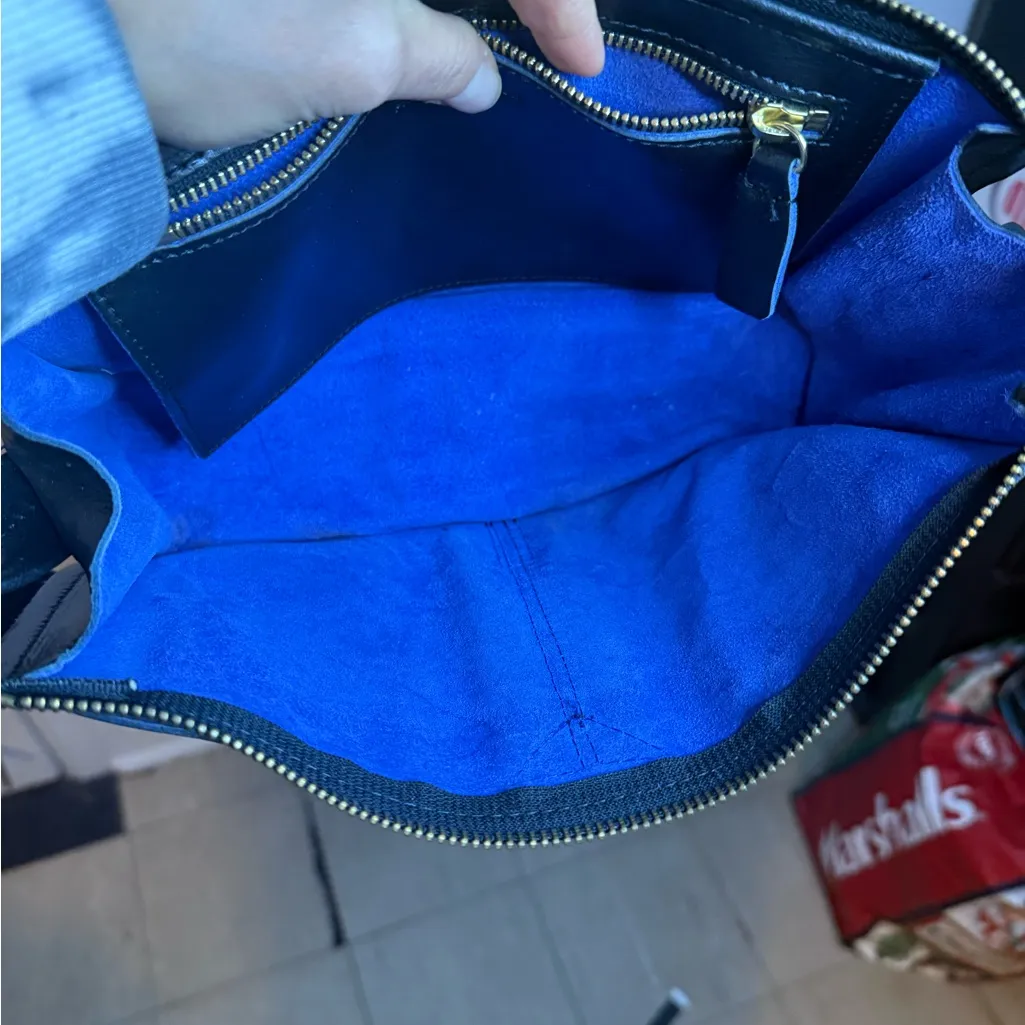 Francesco Biasia Black Leather Pocket Handbag - Image 5