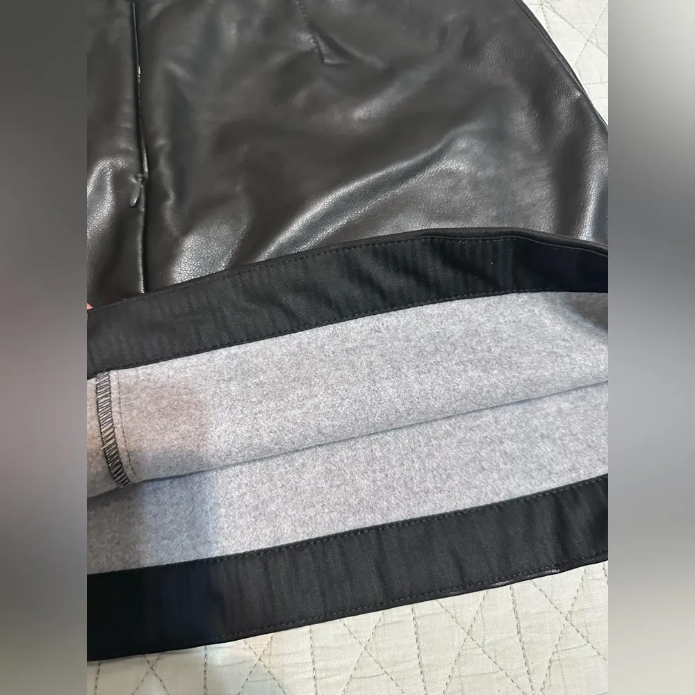 New with tags GAP Black Pencil Mini Skirt Night Out - Image 10