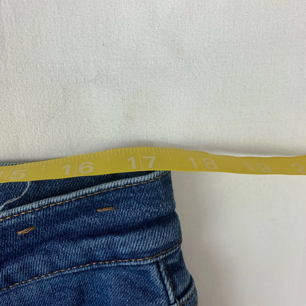 Madewell size 32 kick out mid rise crop Indigo Flare Jeans distressed blue denim - Image 12