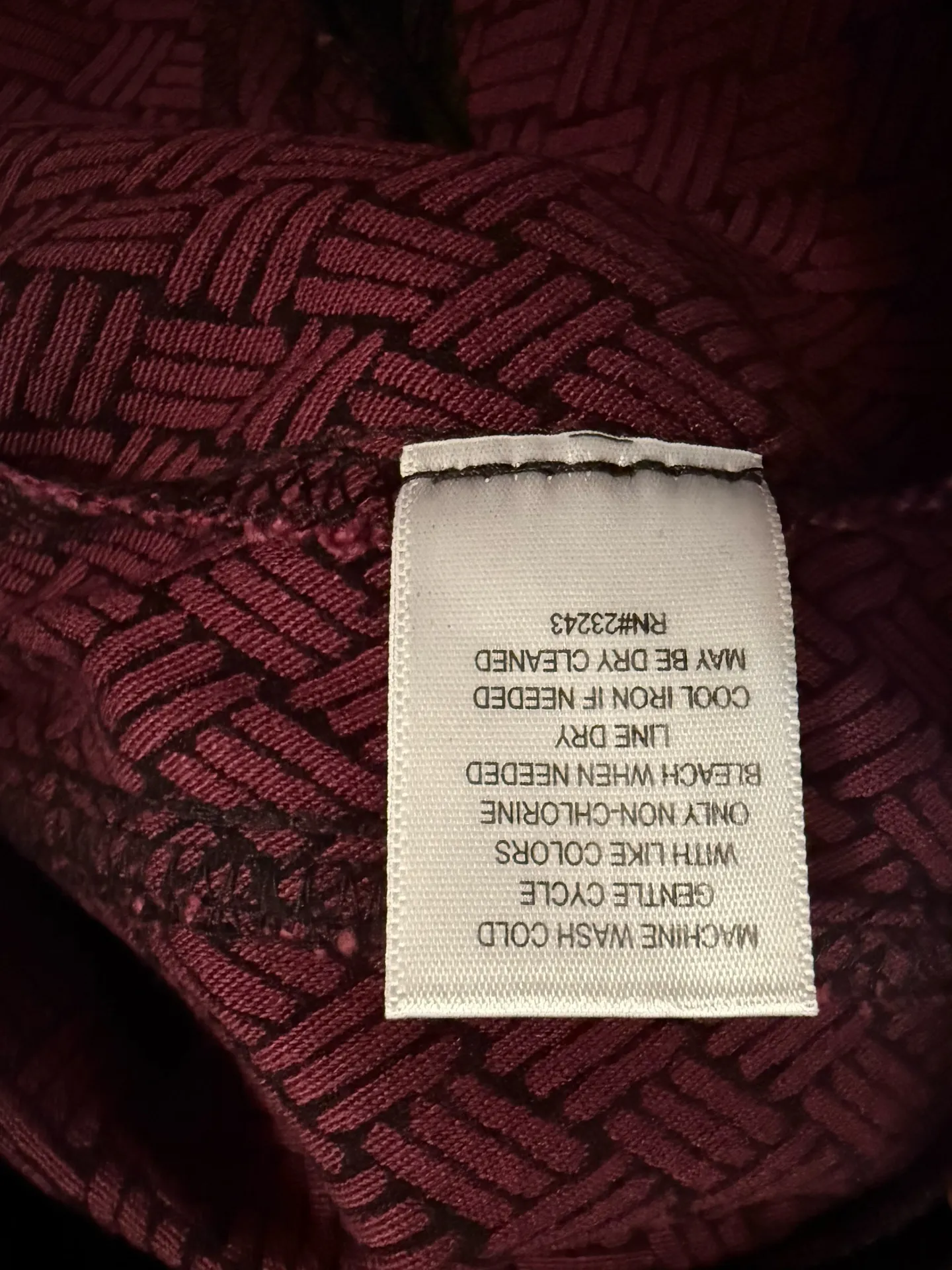 7th Avenue New York & Company Women's Black and Maroon Patterned Pants - Image 5