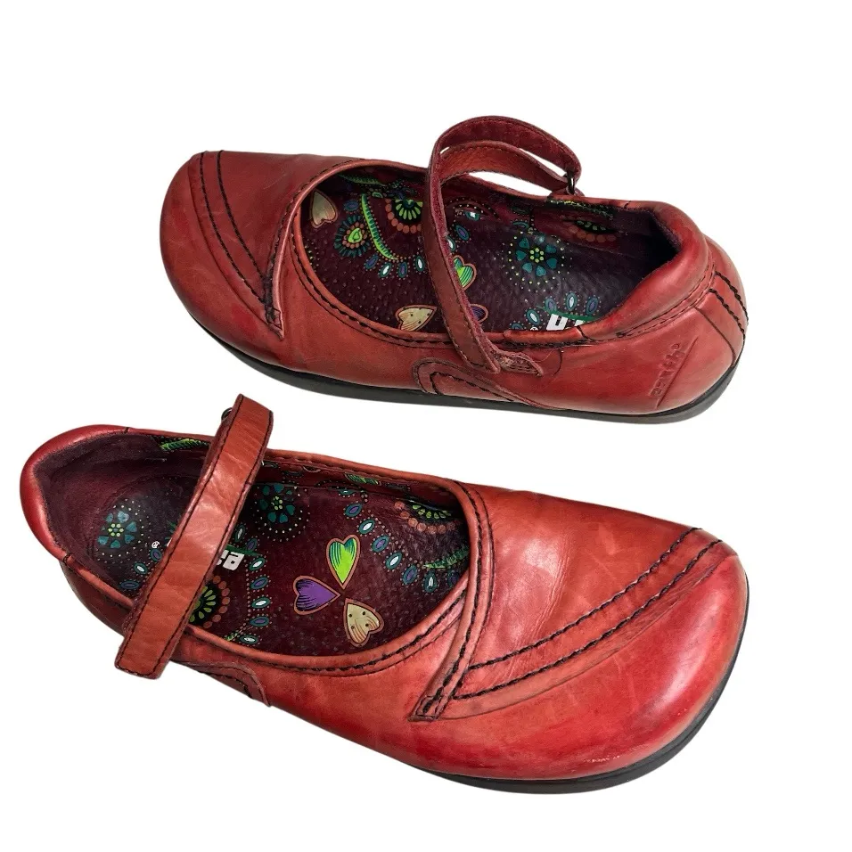 EARTH SHOES Mary Jane Leather Antique Red Black Stitching Rubber Sole Size 7.5 B - Image 8