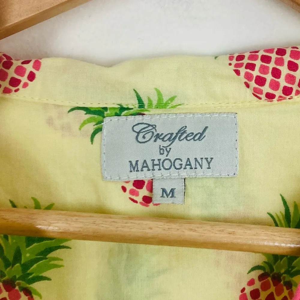 Crafted by Mahogany yellow pineapple print pajama set short sleeve top & shorts. Pink Size M - Image 4