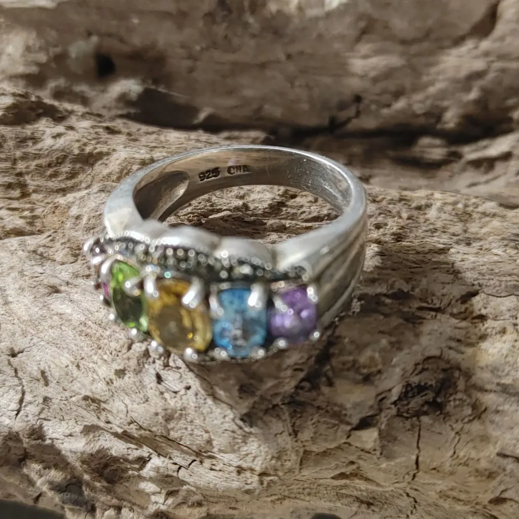 Vintage Marcasite Sterling Silver 925 Ring Prong Multi Colored Gemstones Stamped - Image 6
