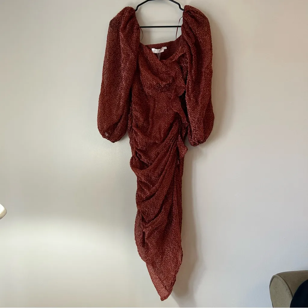 NEW ASTR The Label Cranberry Burnout Midi Ruffle Puff Sleeve Dress - Image 4