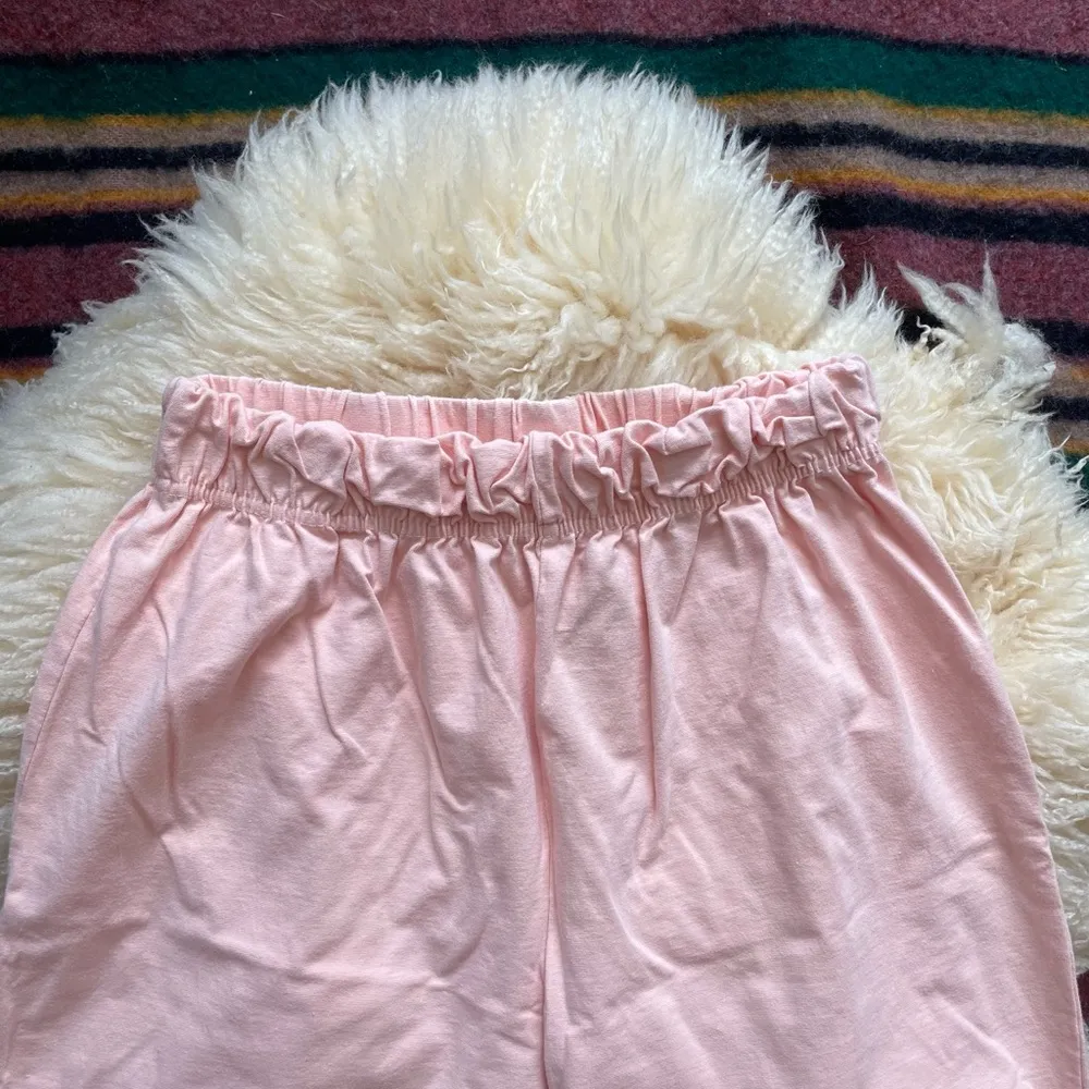 90s vintage stirrup pants peachy knit lounge pants - Image 4