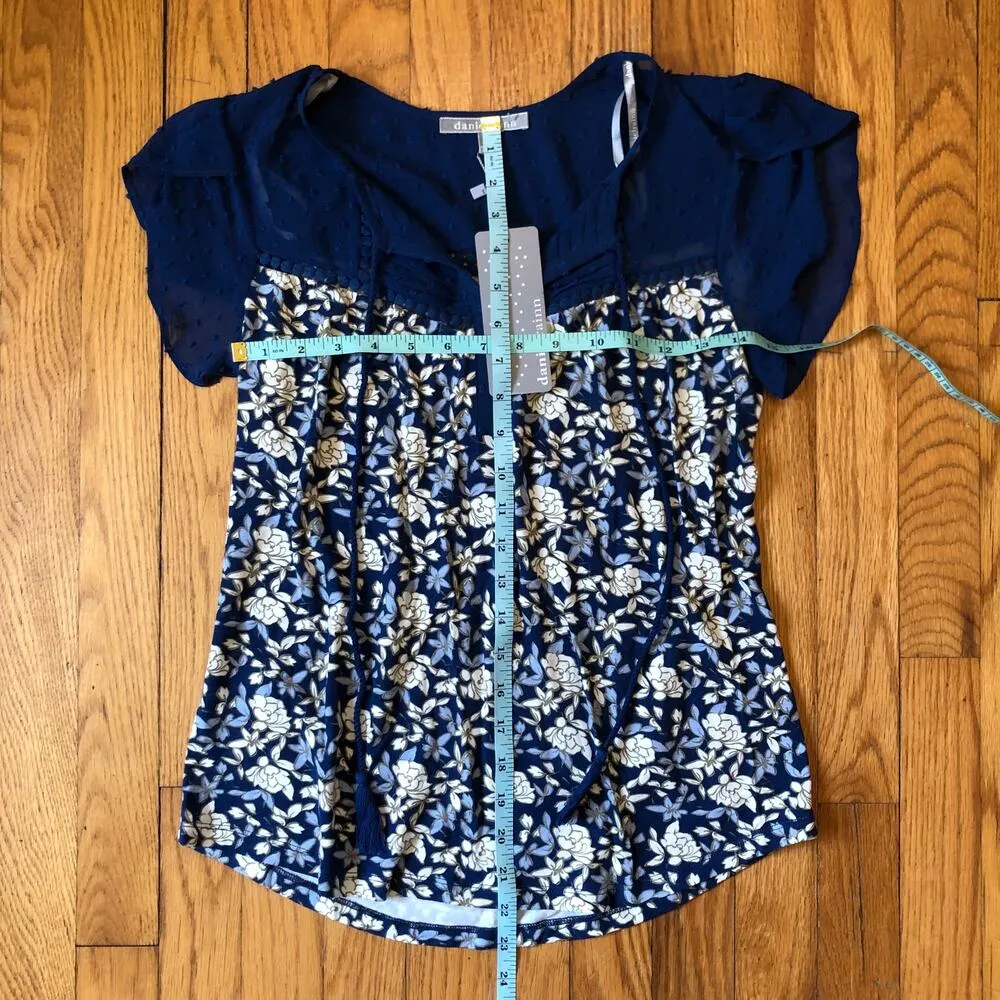 Daniel Rainn NWT Women's Blue Floral Cap Sleeve Blouse - Size Petite XS - Image 5