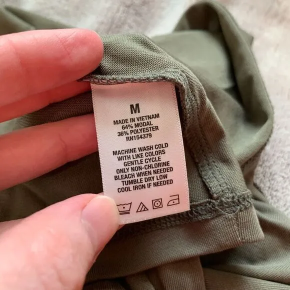 Aeropostale Tank Top Women's Size Medium Green Seriously Soft Cropped Cami‎ Cowl - Image 4