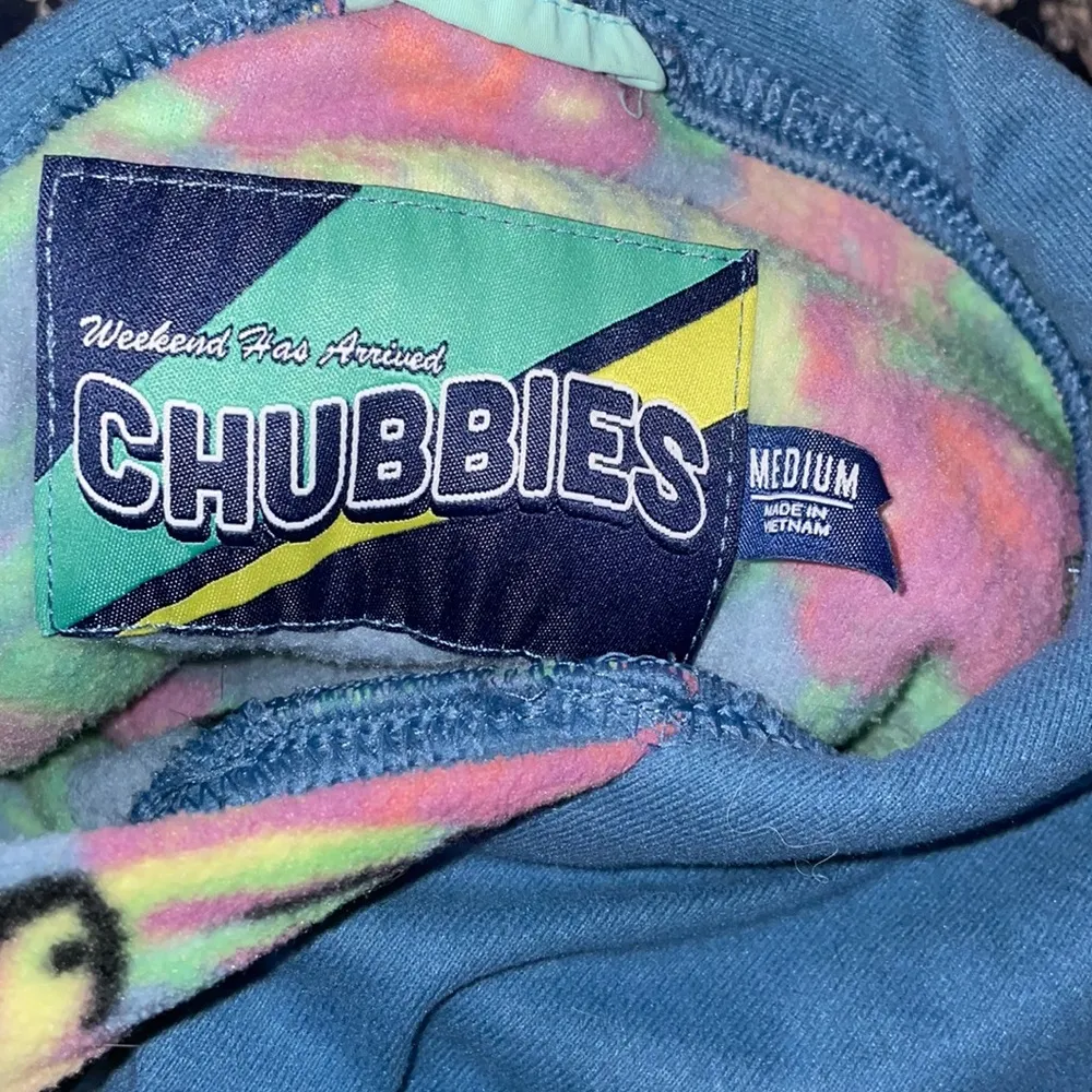 - Chubbies fleece pullover hoodie with pockets tropical size Medium - Image 6