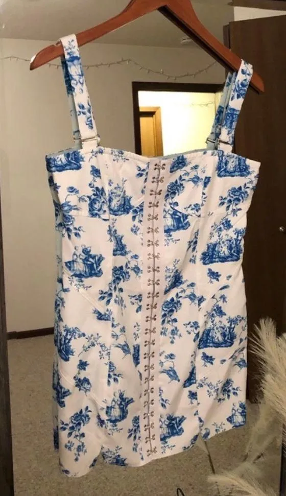 Hello Molly Hook Front Dress - Image 4