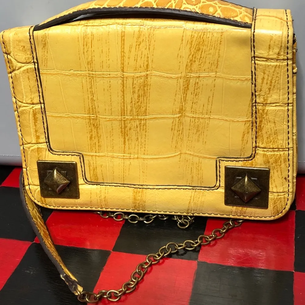 Jessica Simpson Yellow Marble Style Purse - Image 3