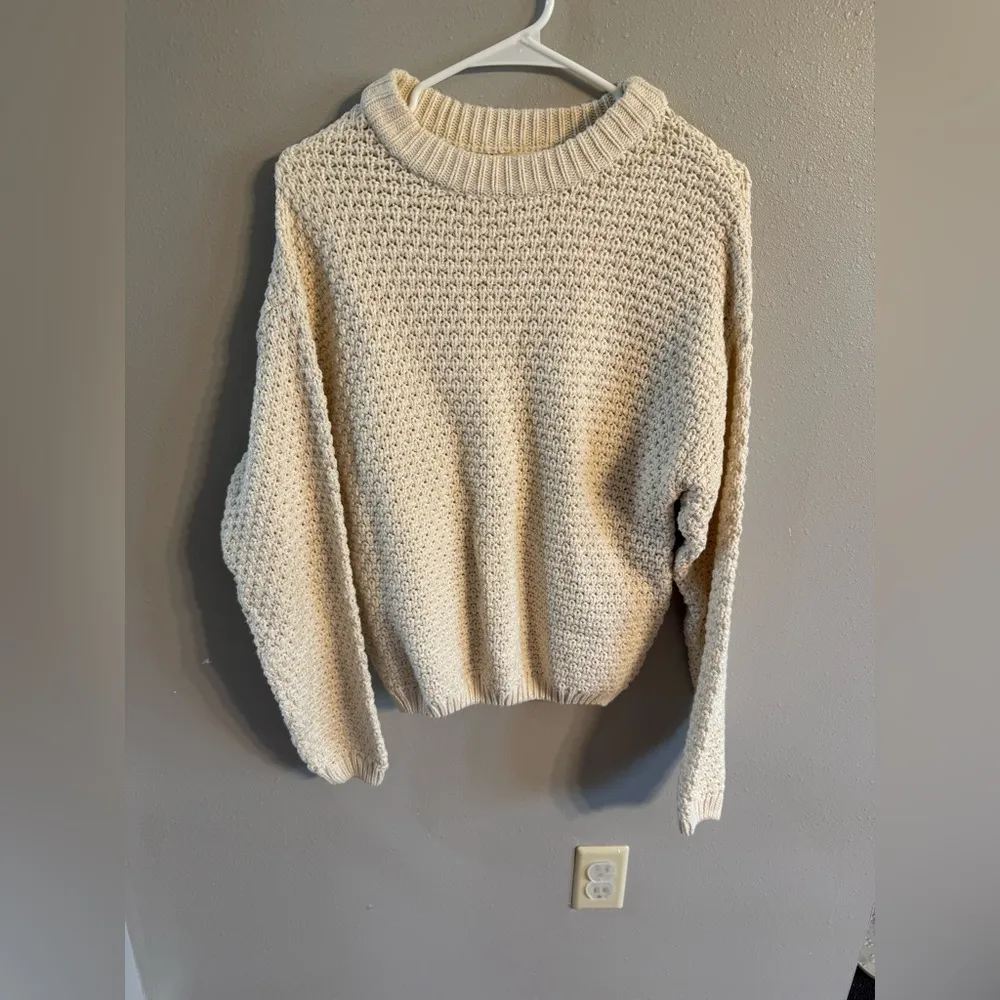 Universal Threads 2/$15 Universal Thread Off-White Textured Sweater - Image 2
