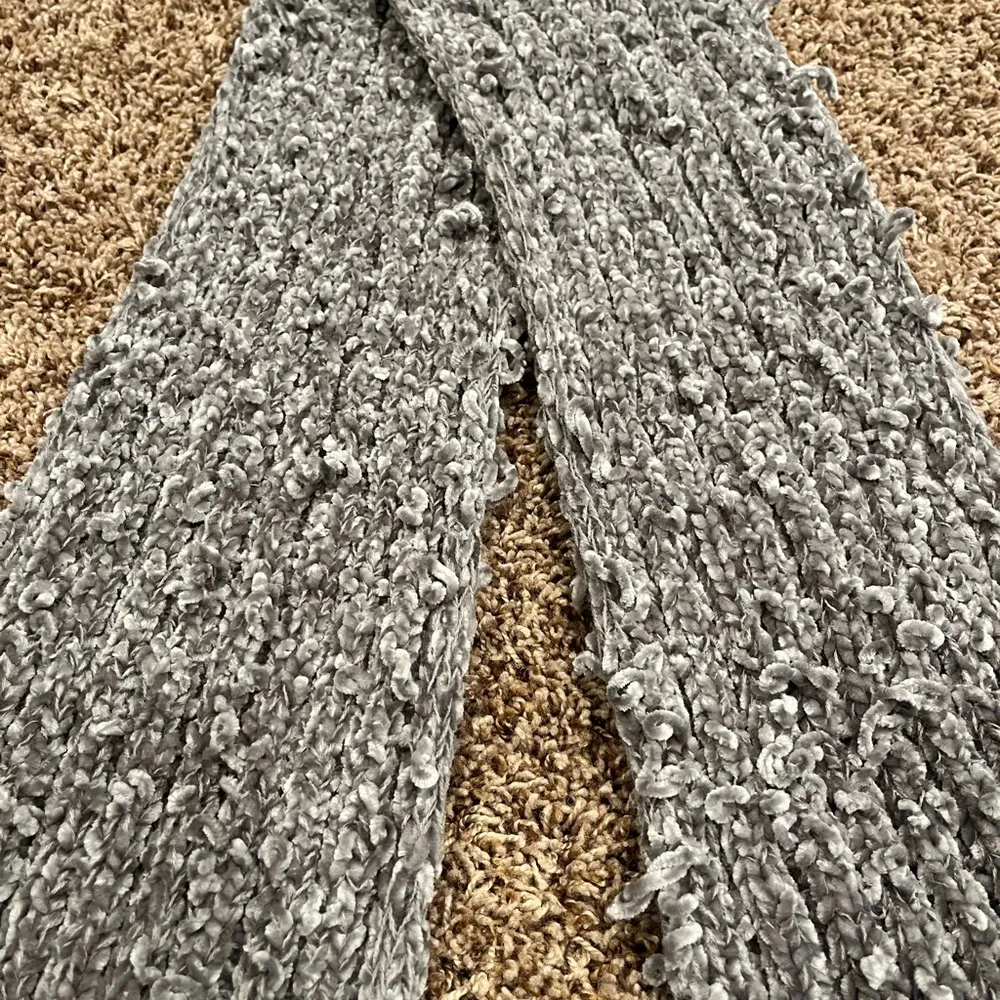 Gray Chenille Scarf - Image 4