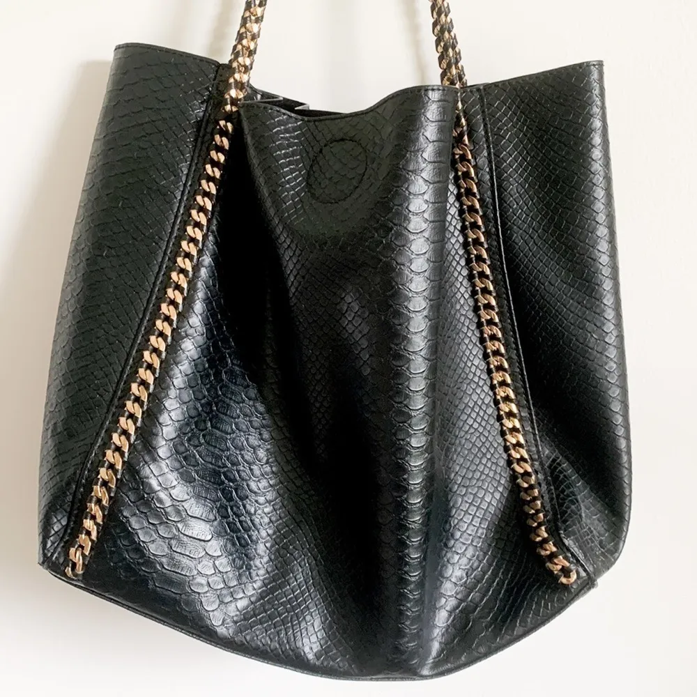 Black Croc Print Vegan Leather Tote Bag With Gold Metal Chain Strap - Image 2