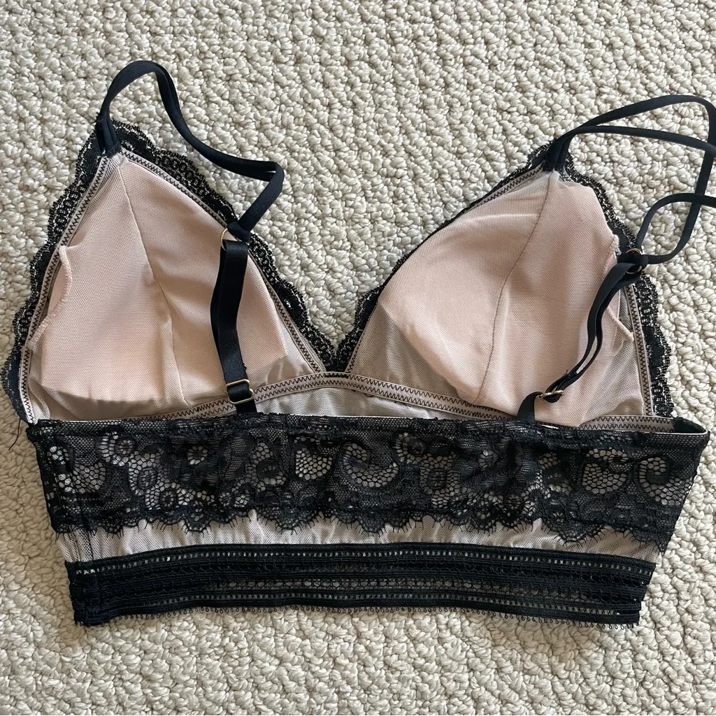 DYNAMITE Black Lace Sheer Illusion Triangle Long Line Bralette XS - Image 2