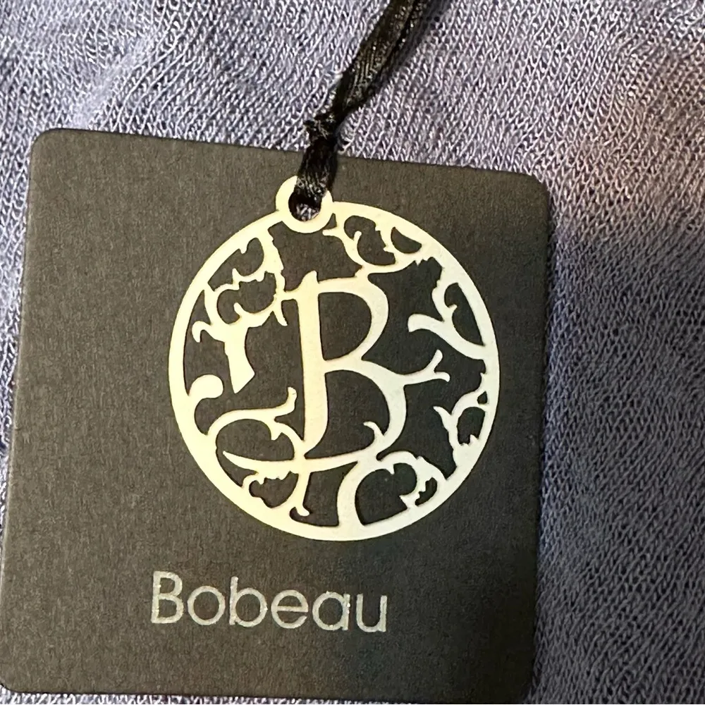 Bodeau Blue Round Neckline Soft Tshirt with Front Tie Sz Small NWT - Image 8