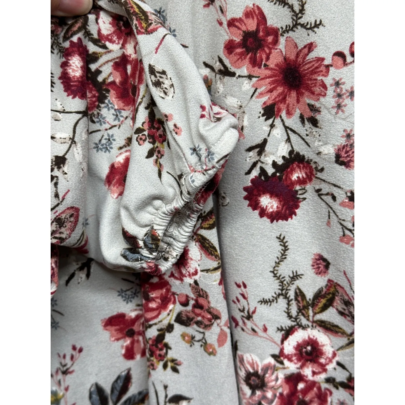 Daytrip Floral Print Cutout Back Long Sleeve Top Women's Size LG - Image 2