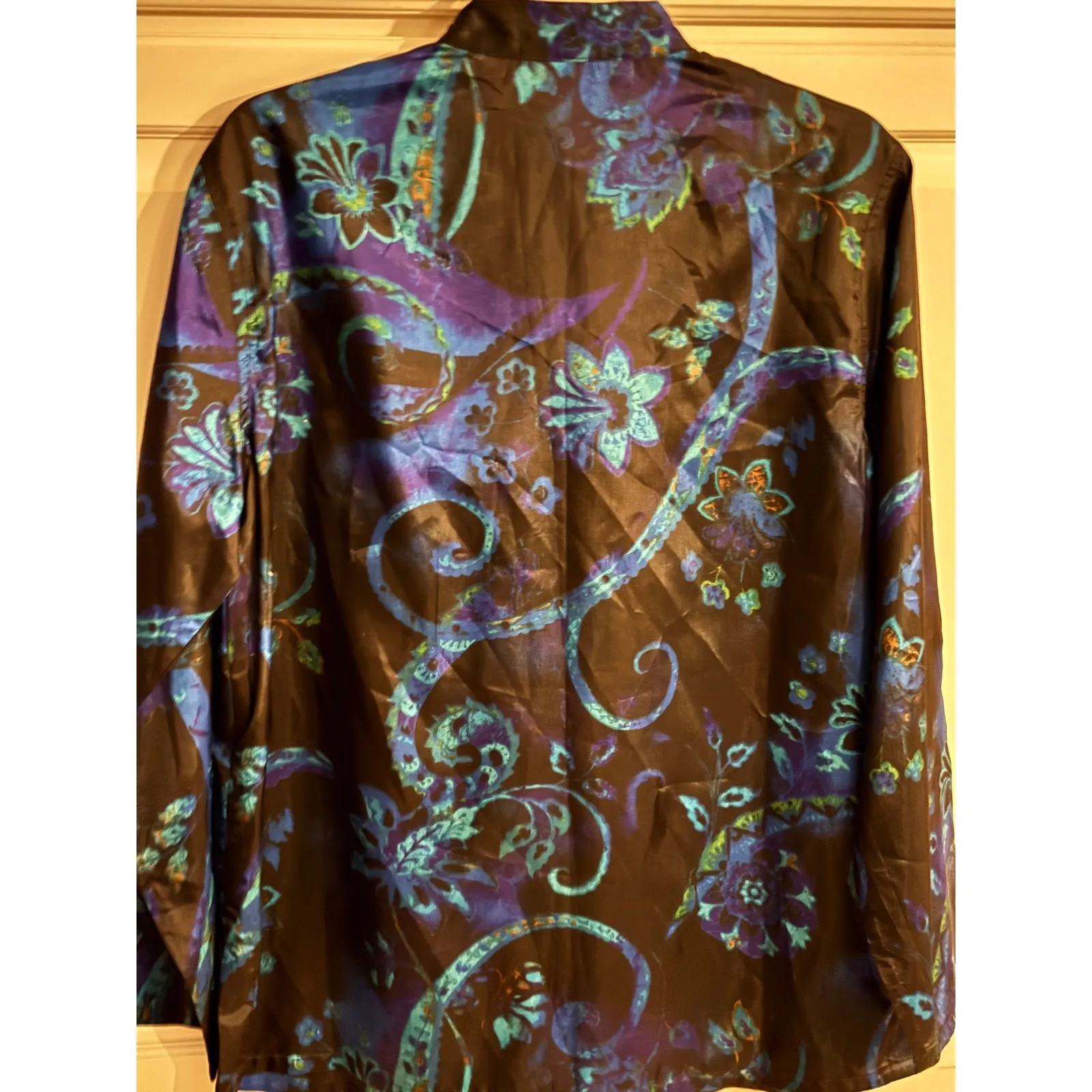 Additions by Chico's Women's Size 2 Black Blue Floral Print Button Up Shirt Size M - Image 3