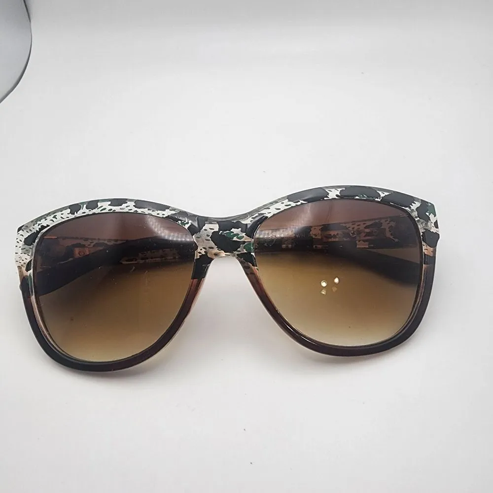 Steve Madden Brown & Animal Print Sunglasses - Image 4