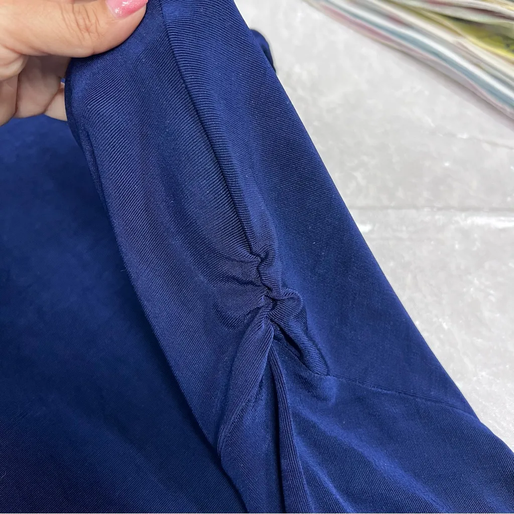 Tanuja Dior 2x Navy Long Sleeve slinky Top fringe hem crochet made in USA Blue - Image 11