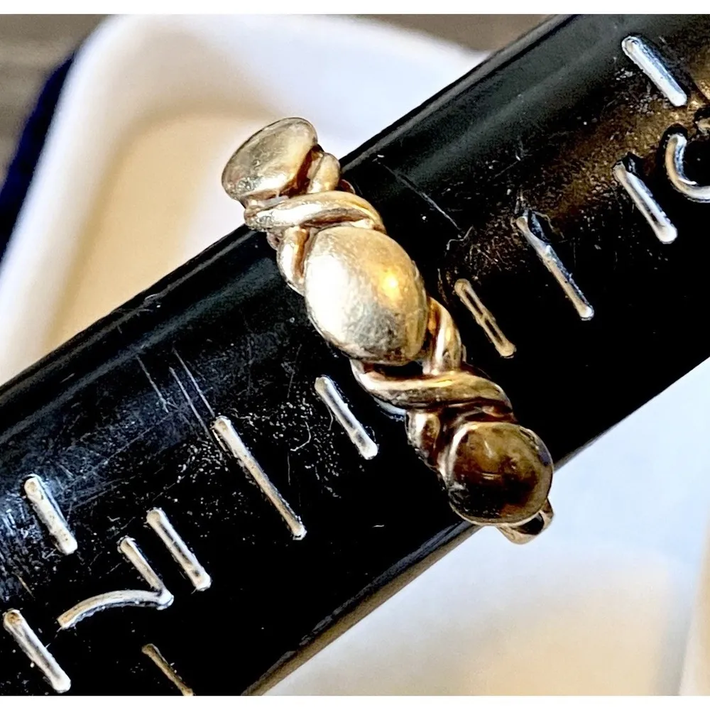 Vintage 10KT Gold X O Heart Style Ring 1.7g Sz 6 Anniversary Old Money Lux - Image 4