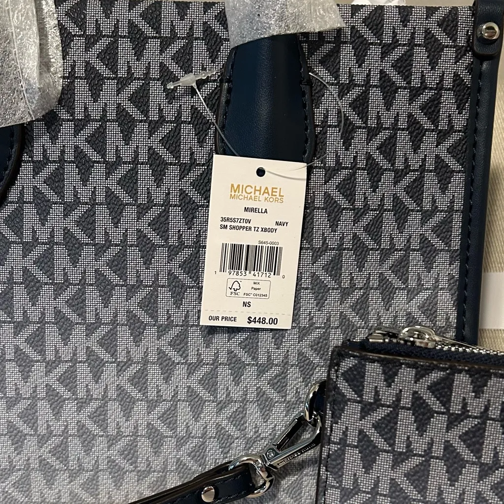 NWT..Michael Kors Mirella Small Ombre’
Signature Logo Crossbody Bag & Wallet - Image 8