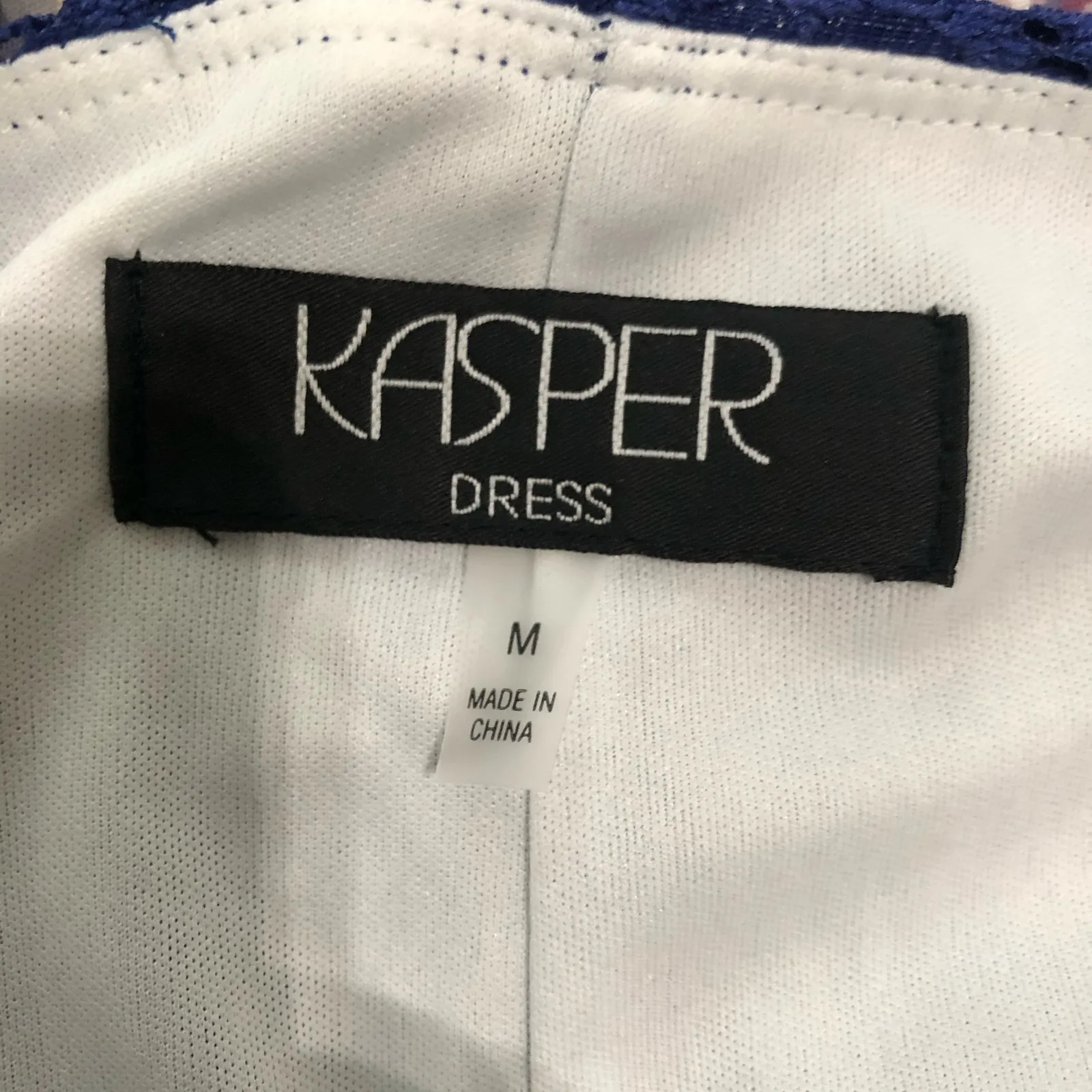 Kasper Laurissa Sheath Dress Sz Medium Royal Blue‎ White Lace Floral Long Sleeve - Image 7