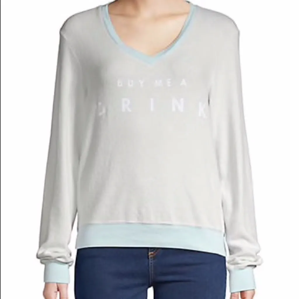 NWT WILDFOX Buy Me A Drink V-Neck Pullover Top Super Soft - Image 3