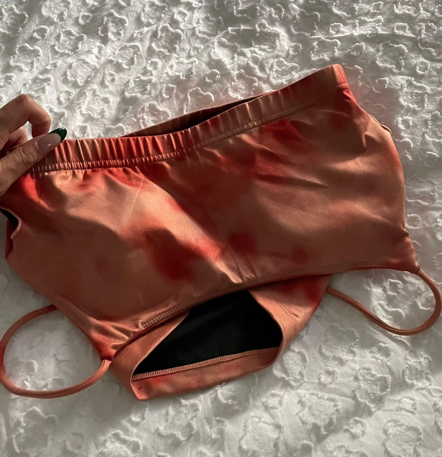 Amazon athletic top - Image 3