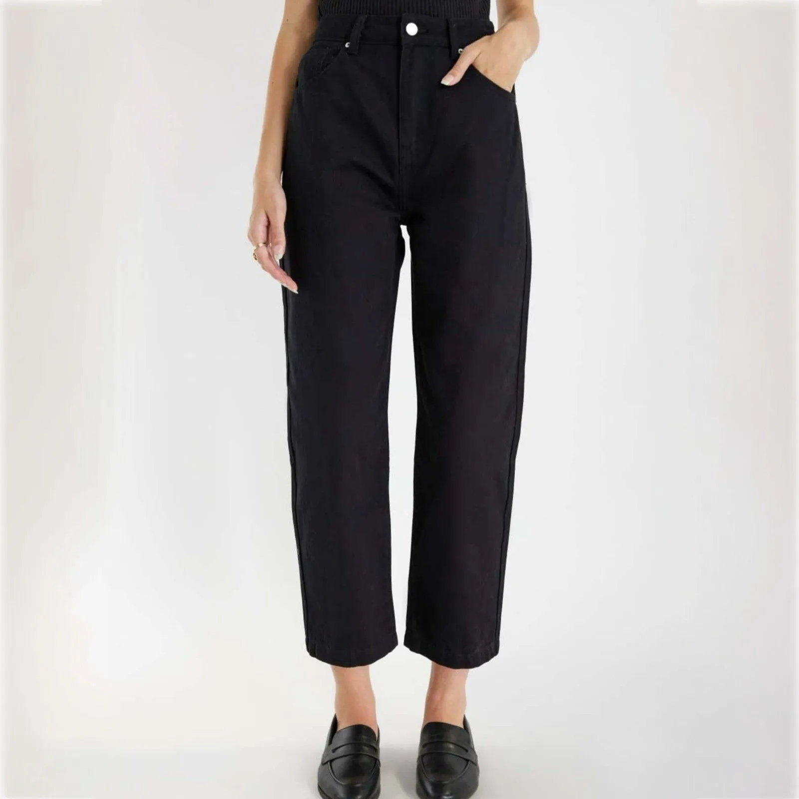 Mod Ref Tessa Straight Leg Jeans in Black - Image 2