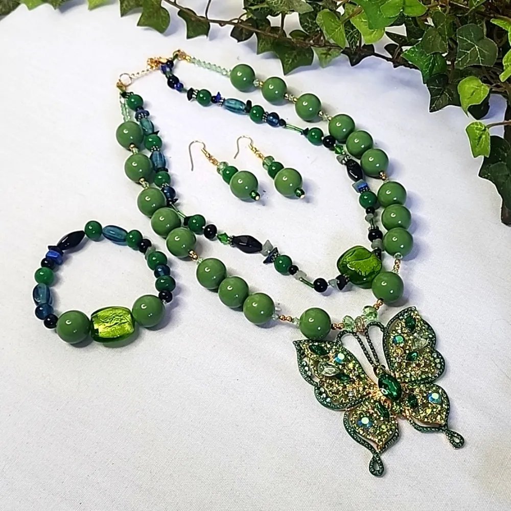Handcrafted Green Double Strand Butterfly Necklace Bracelet Earrings Set - Image 2