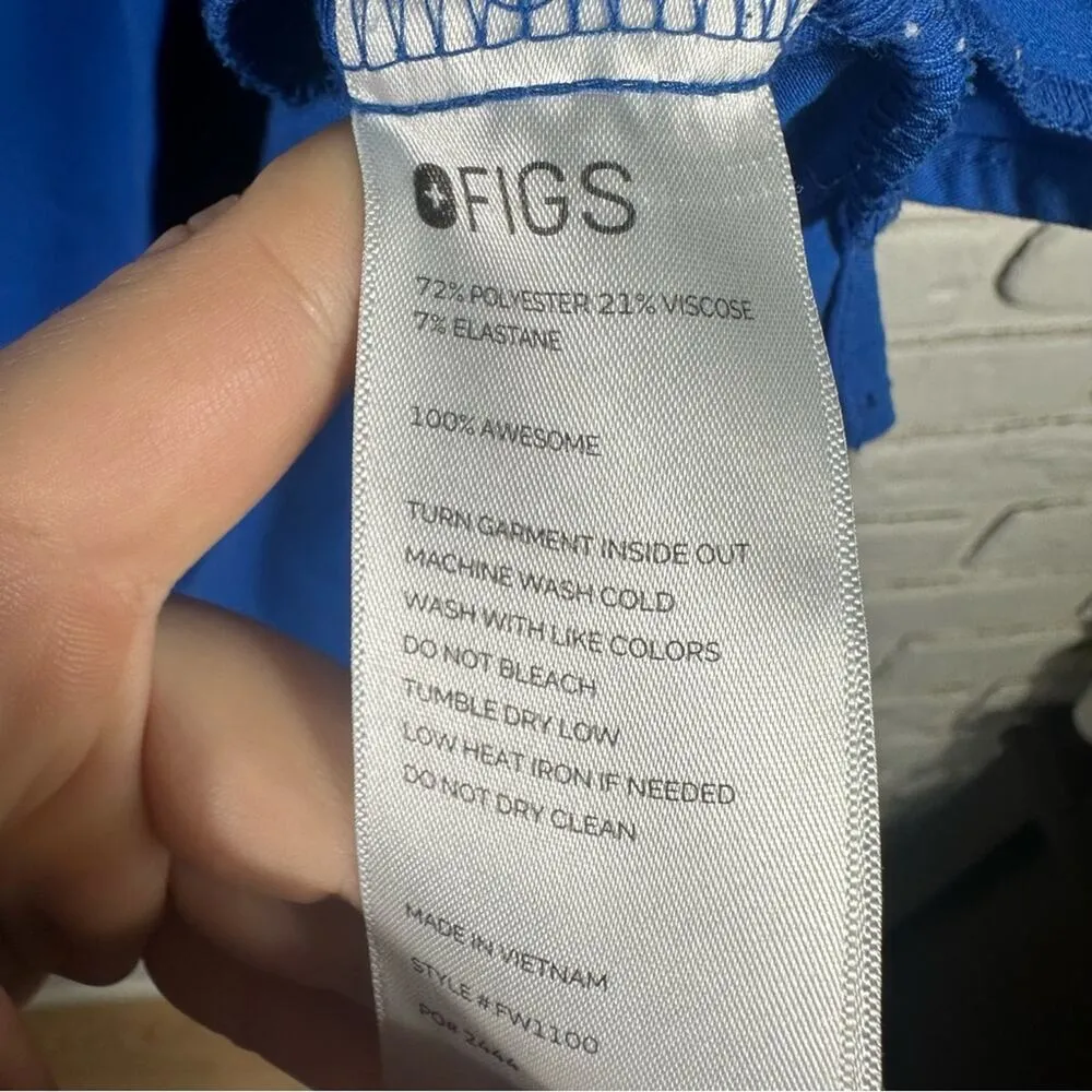 FIGS  Casma Three-Pocket Scrub Top Royal Blue Size XS - Image 9